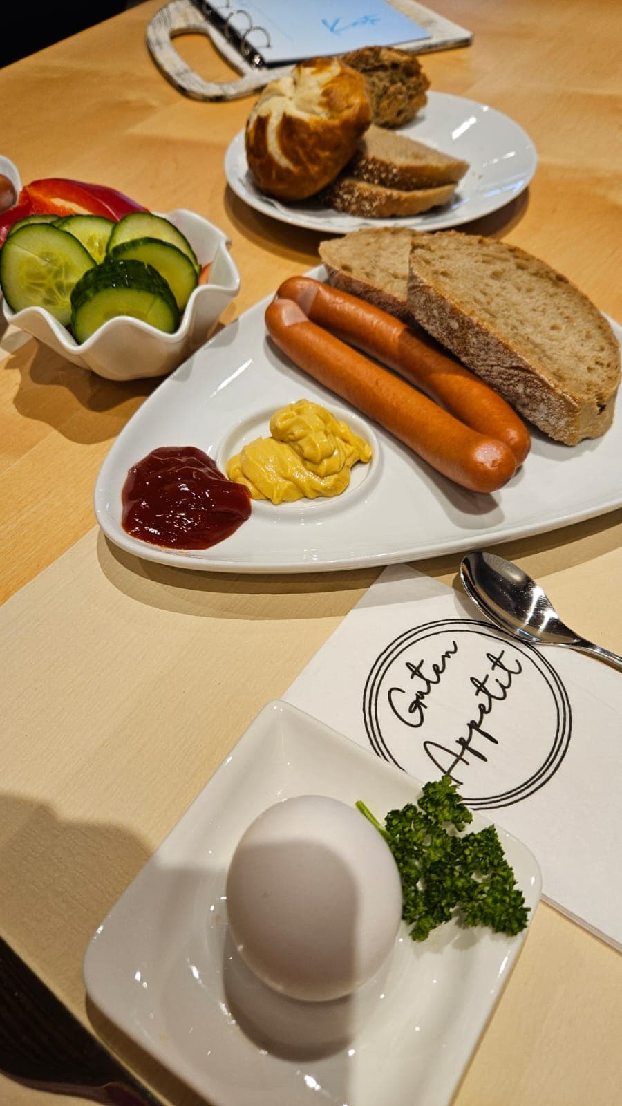Frühstück mit Wurst